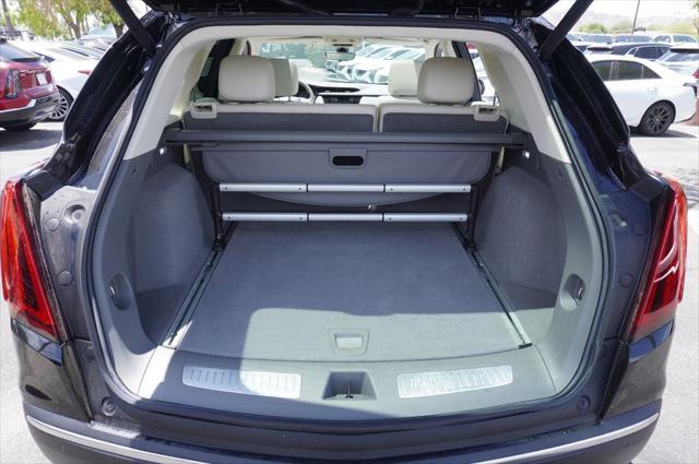 used 2022 Cadillac XT5 car, priced at $32,017