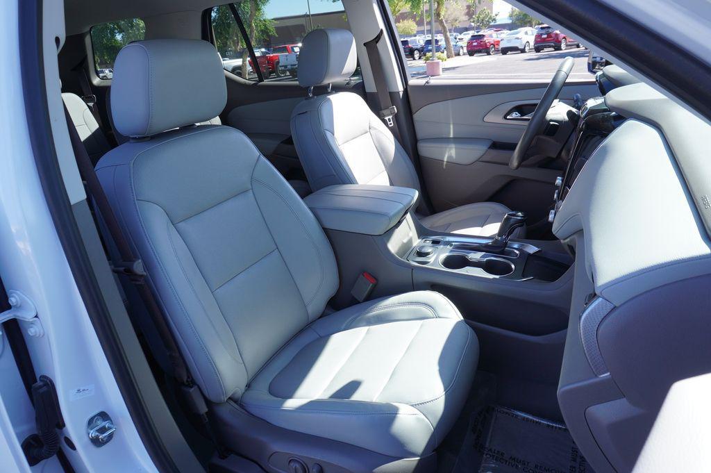 used 2020 Chevrolet Traverse car, priced at $21,978