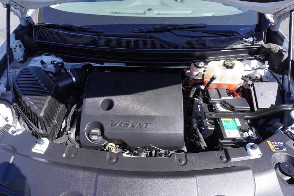 used 2020 Chevrolet Traverse car, priced at $21,978