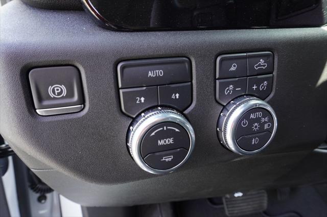 new 2025 GMC Sierra 1500 car, priced at $57,175