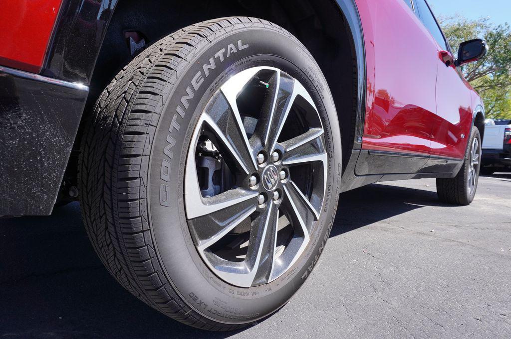 new 2025 Buick Enclave car, priced at $44,380