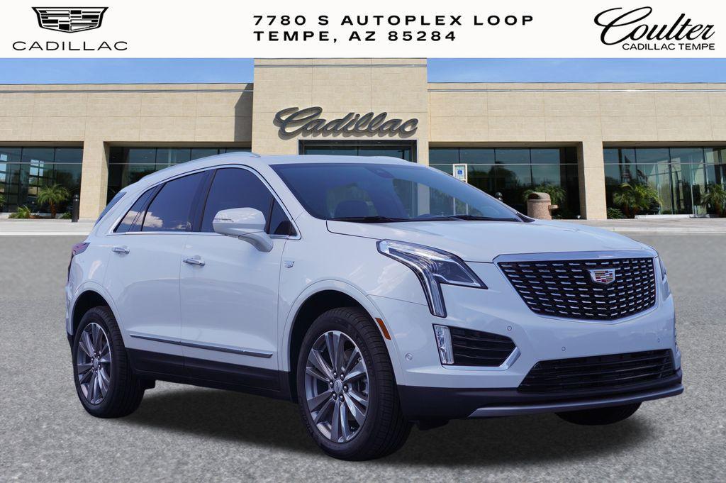 new 2025 Cadillac XT5 car, priced at $52,190