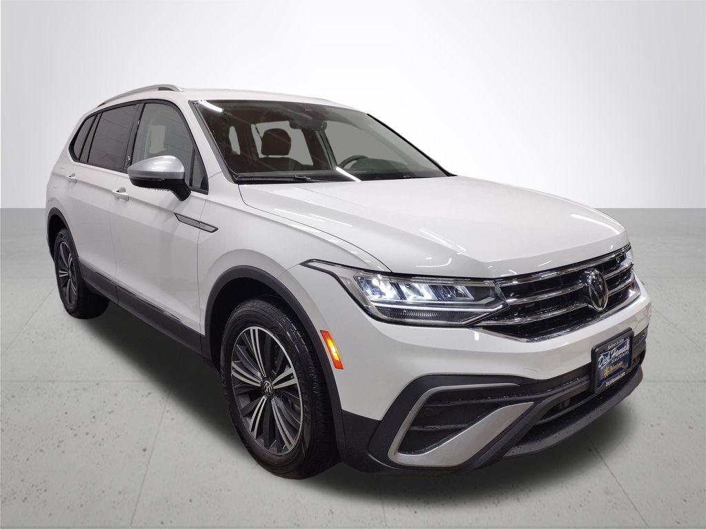 new 2024 Volkswagen Tiguan car, priced at $32,056