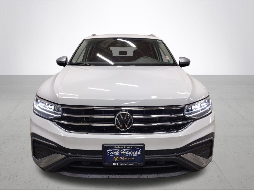 new 2024 Volkswagen Tiguan car, priced at $32,056