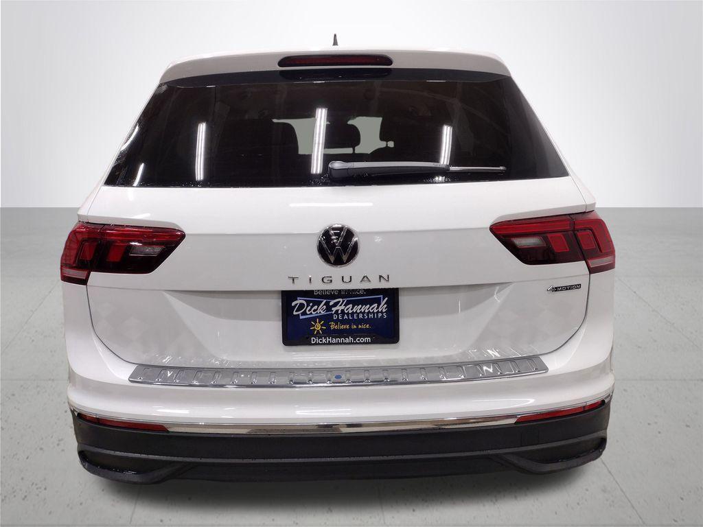 new 2024 Volkswagen Tiguan car, priced at $32,056