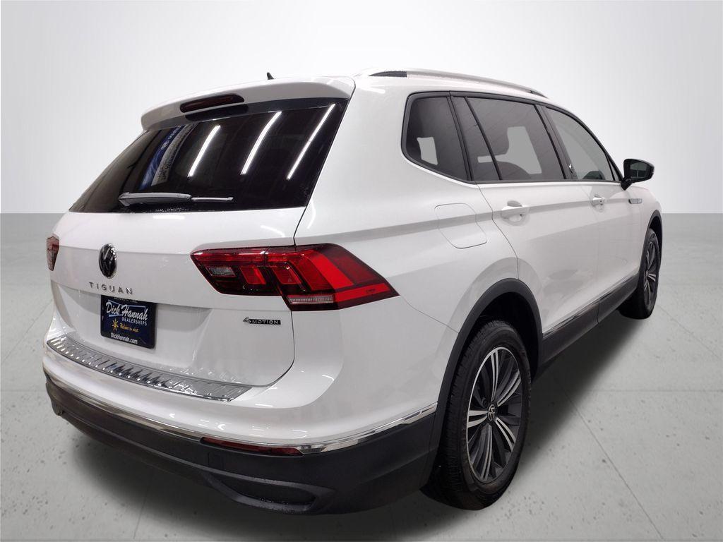 new 2024 Volkswagen Tiguan car, priced at $32,056