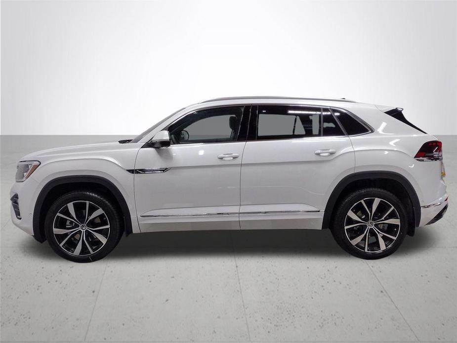 new 2024 Volkswagen Atlas Cross Sport car, priced at $50,468