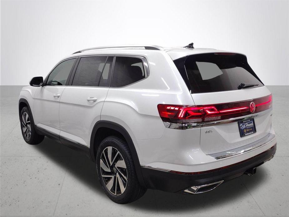 new 2025 Volkswagen Atlas car, priced at $49,989