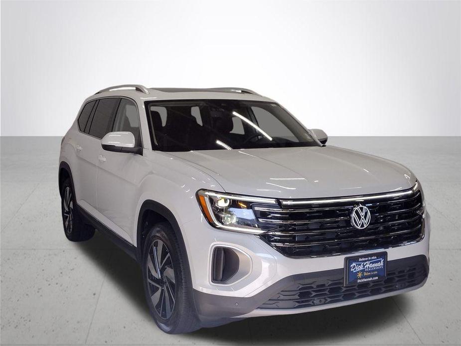 new 2024 Volkswagen Atlas car, priced at $45,985