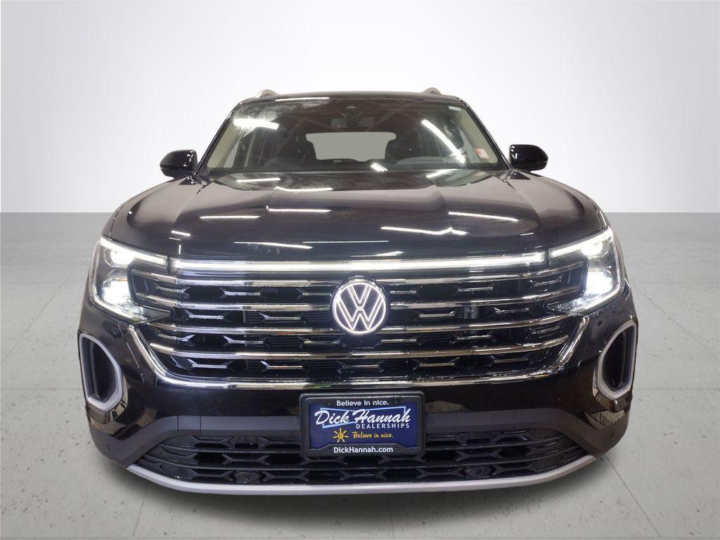 new 2025 Volkswagen Atlas car, priced at $49,131