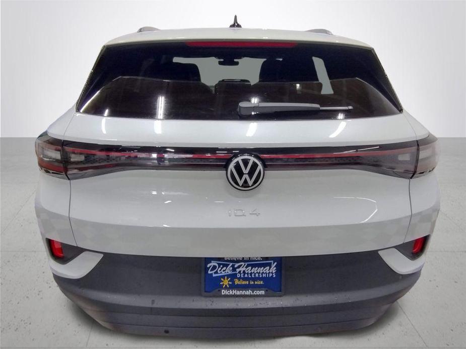 new 2024 Volkswagen ID.4 car, priced at $40,679