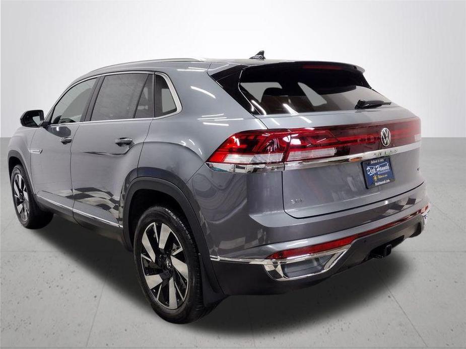 new 2024 Volkswagen Atlas Cross Sport car, priced at $45,591