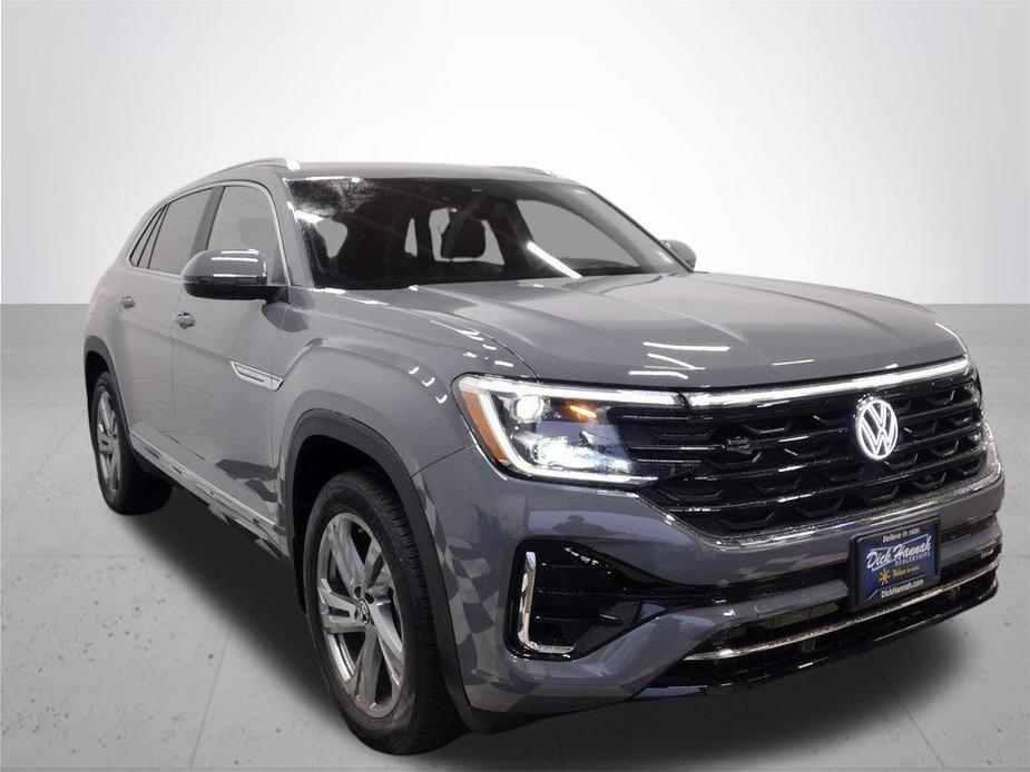 new 2024 Volkswagen Atlas Cross Sport car, priced at $48,495