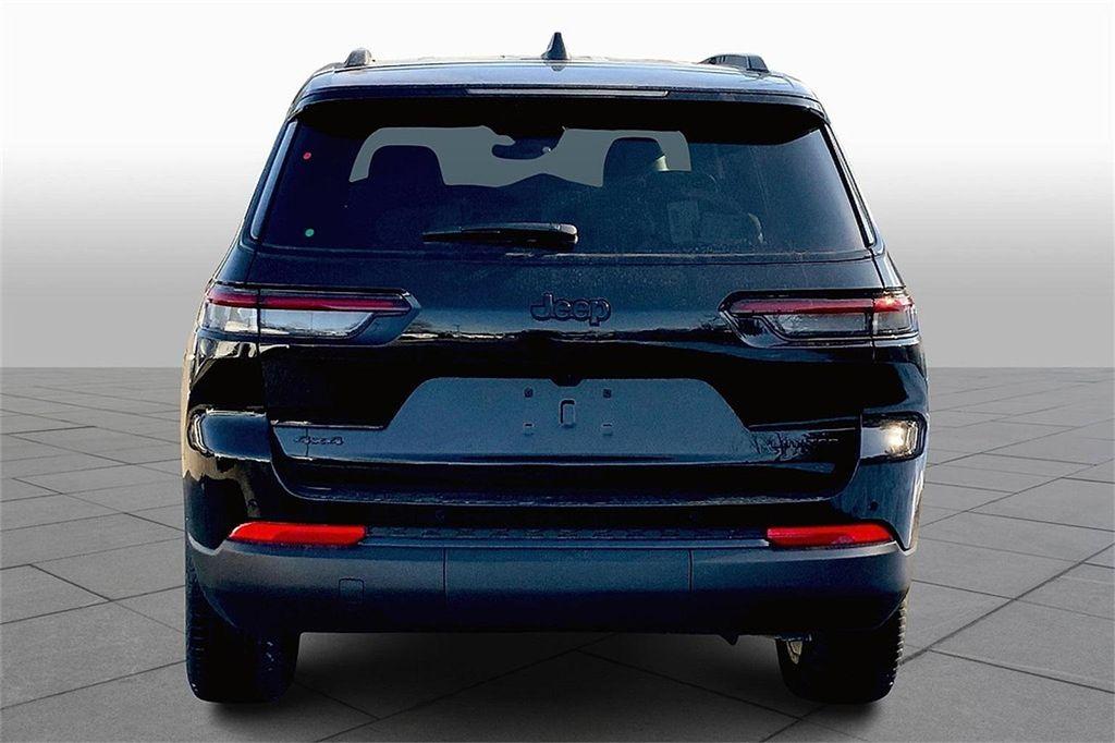 new 2025 Jeep Grand Cherokee L car, priced at $45,104