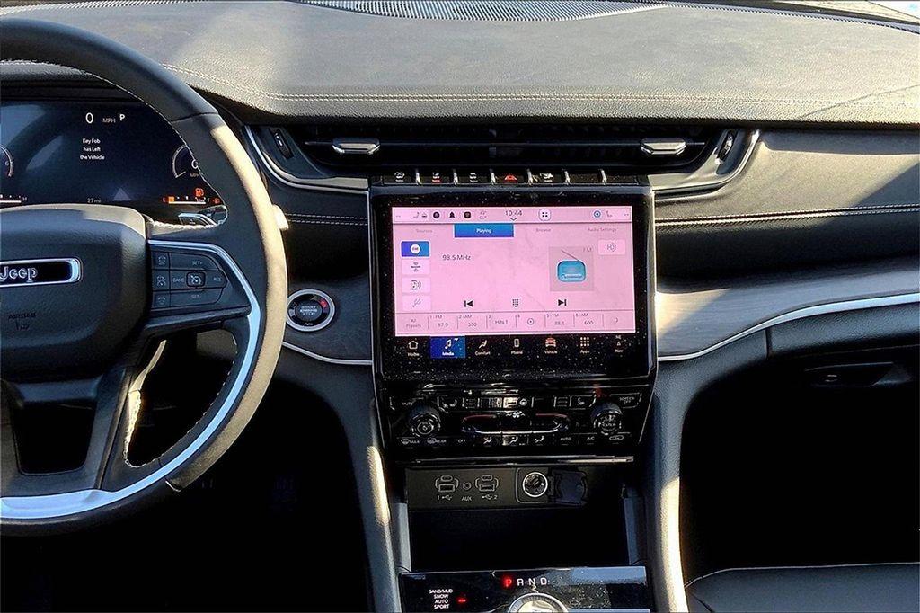 new 2025 Jeep Grand Cherokee L car, priced at $45,104