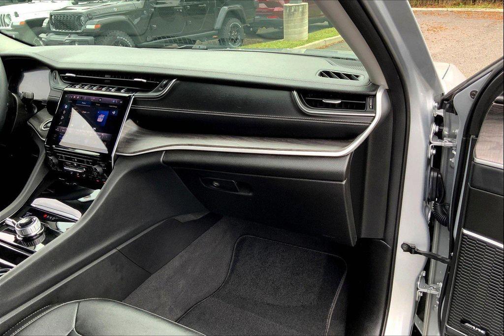 used 2022 Jeep Grand Cherokee L car, priced at $32,990