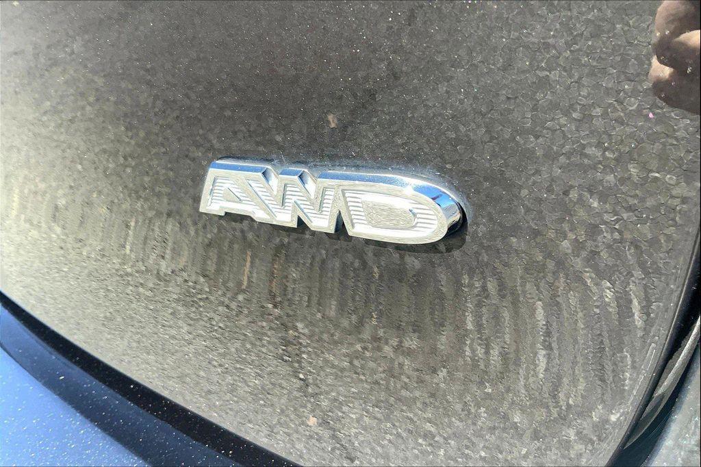 used 2021 Chrysler Pacifica car, priced at $31,990