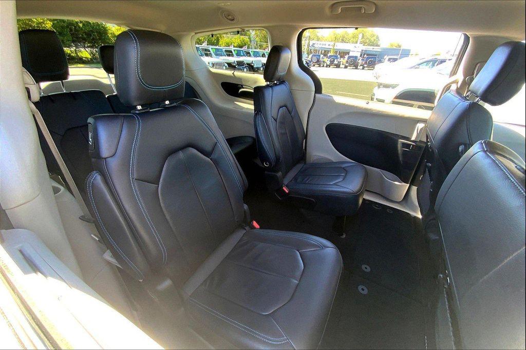 used 2021 Chrysler Pacifica car, priced at $31,990