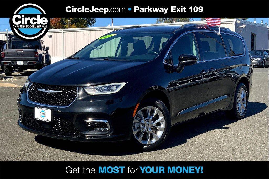 used 2021 Chrysler Pacifica car, priced at $31,990
