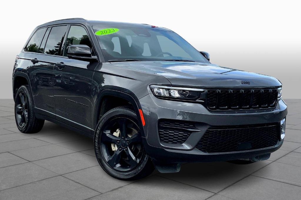 used 2023 Jeep Grand Cherokee car, priced at $34,490