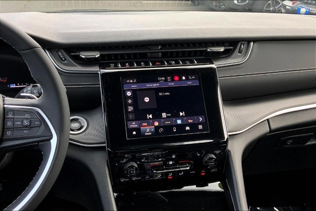 used 2023 Jeep Grand Cherokee car, priced at $34,490