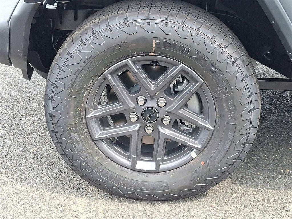 new 2025 Jeep Wrangler car, priced at $51,112