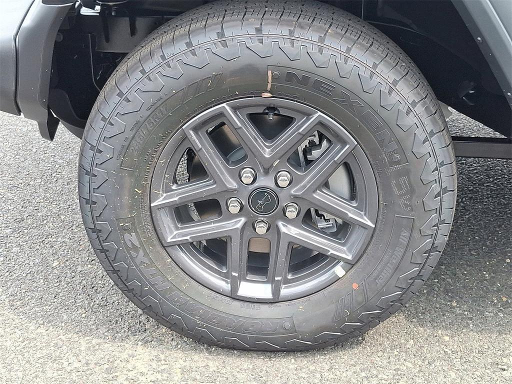 new 2025 Jeep Wrangler car, priced at $47,954