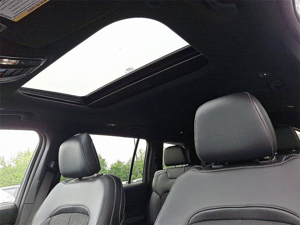 new 2025 Jeep Grand Cherokee L car, priced at $44,665