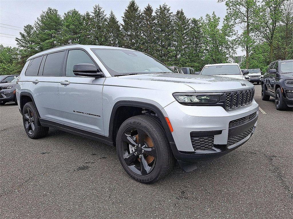 new 2025 Jeep Grand Cherokee L car, priced at $44,665