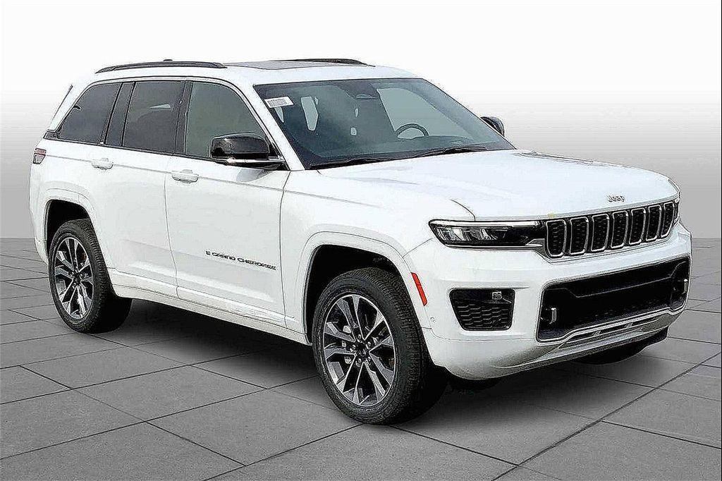 new 2025 Jeep Grand Cherokee car, priced at $60,257