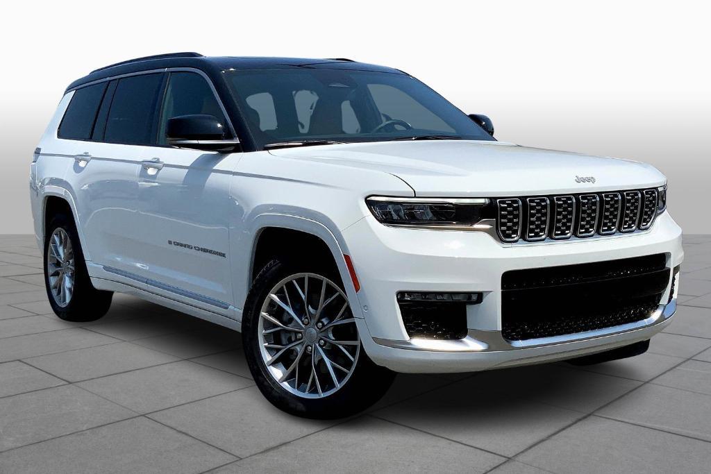 used 2025 Jeep Grand Cherokee L car, priced at $59,990
