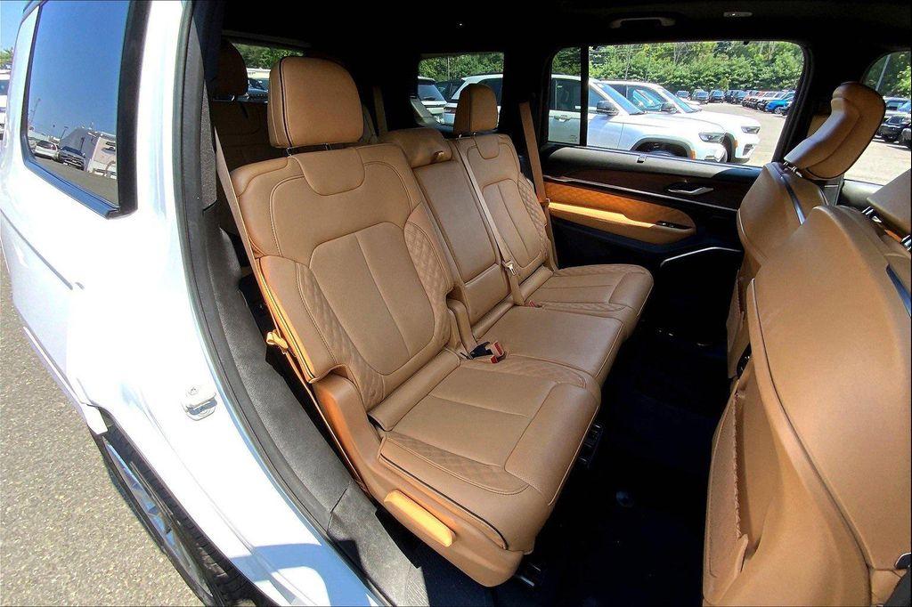 used 2025 Jeep Grand Cherokee L car, priced at $58,990