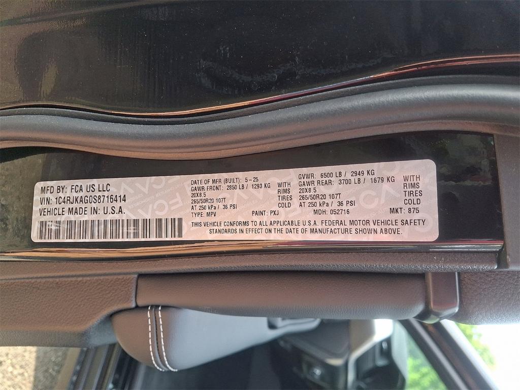 new 2025 Jeep Grand Cherokee L car, priced at $45,788