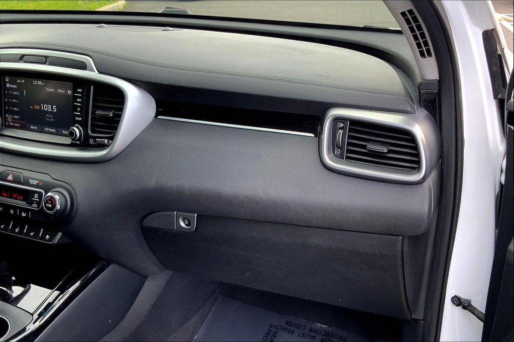used 2019 Kia Sorento car, priced at $19,490