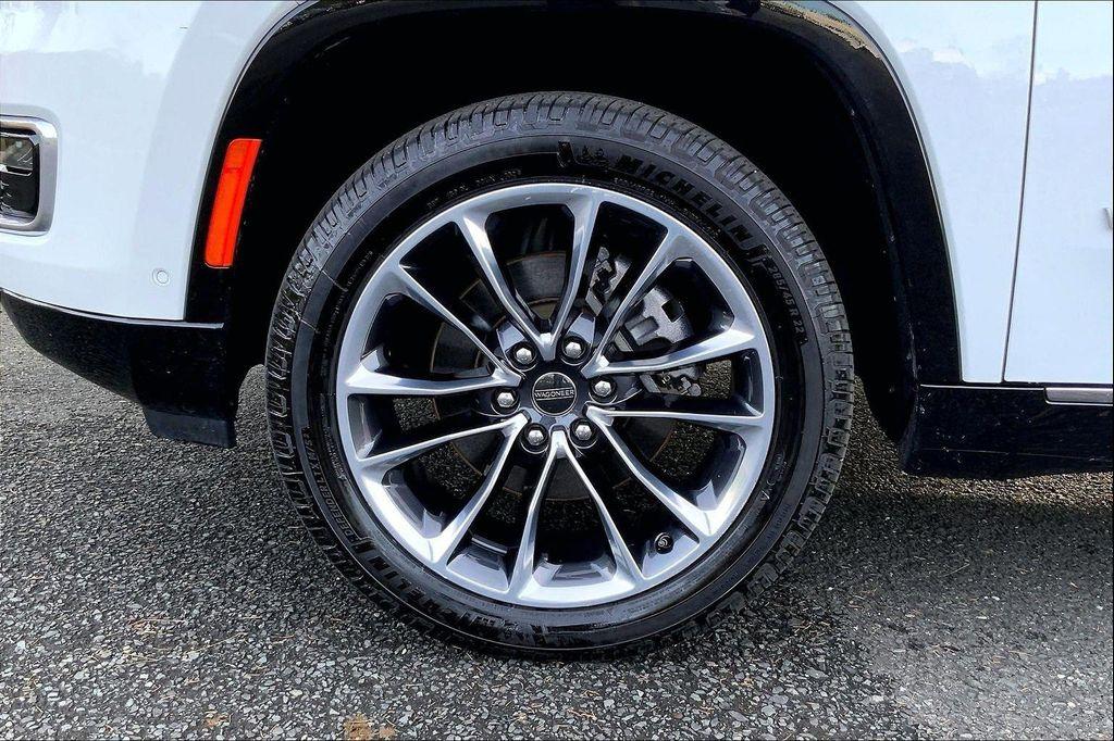 used 2023 Jeep Wagoneer L car, priced at $45,990