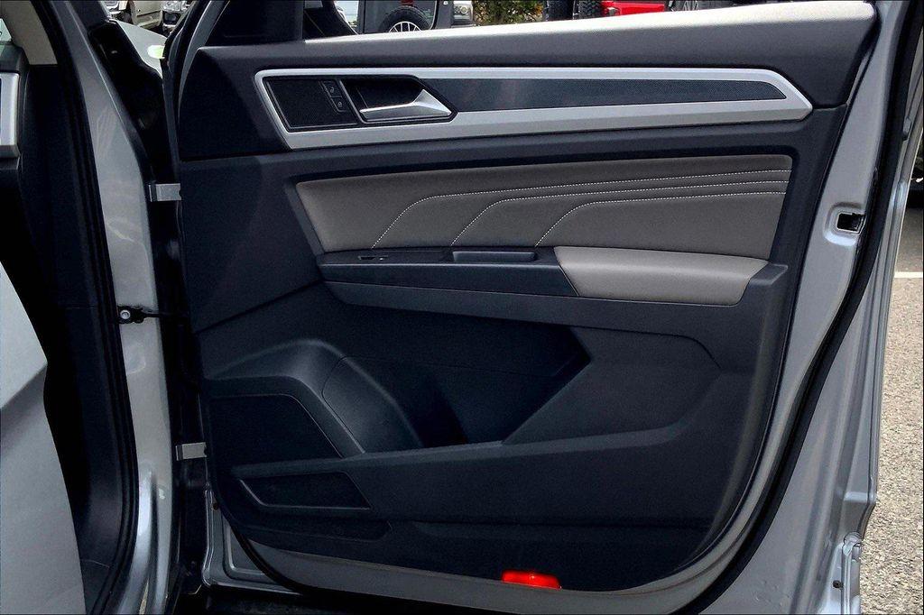 used 2021 Volkswagen Atlas car, priced at $23,990