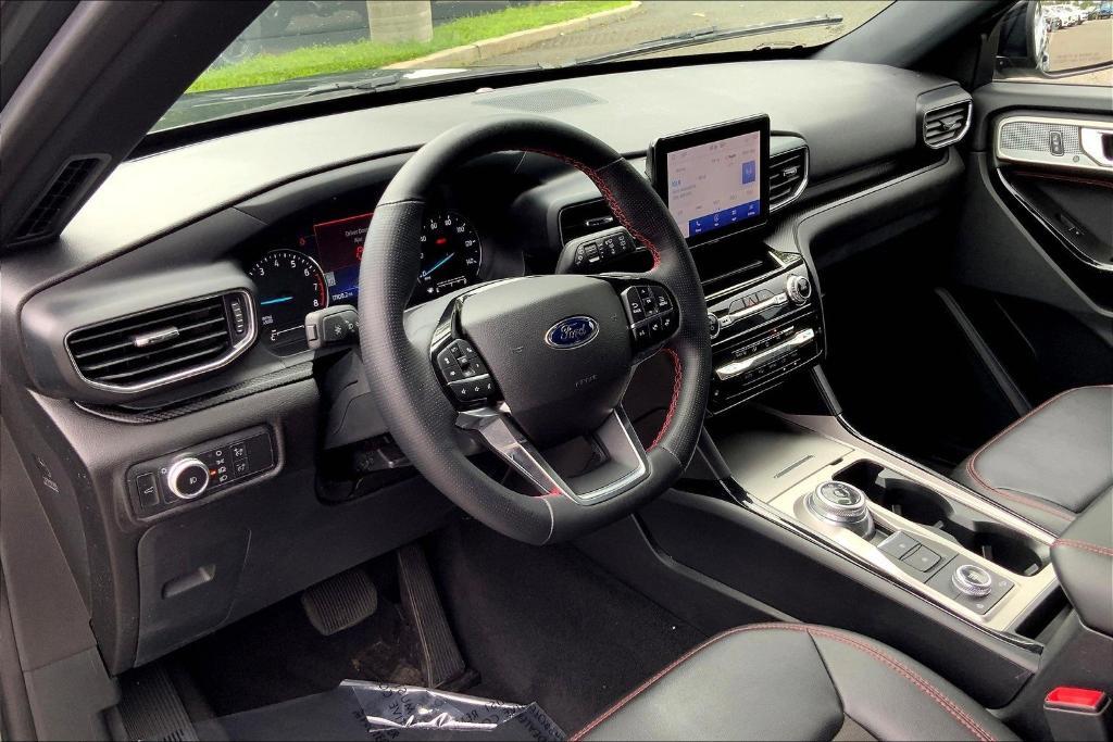 used 2022 Ford Explorer car, priced at $35,490