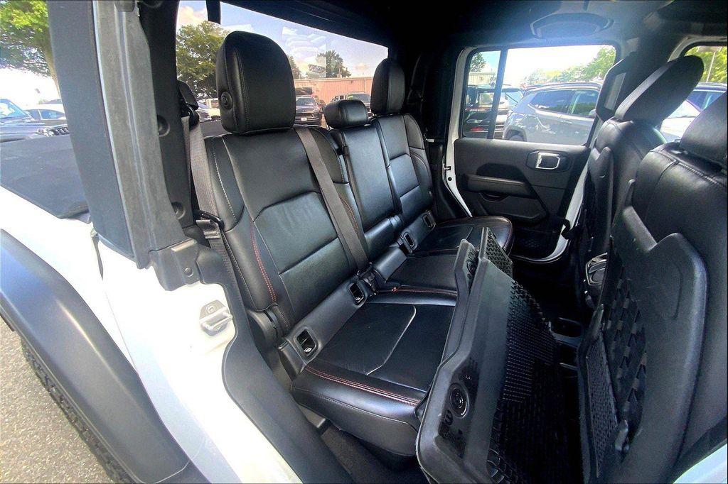 used 2021 Jeep Gladiator car, priced at $34,490