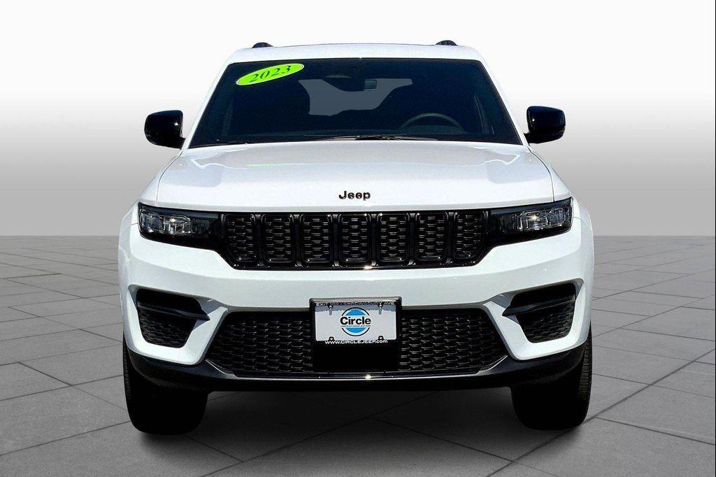 used 2023 Jeep Grand Cherokee car, priced at $34,490