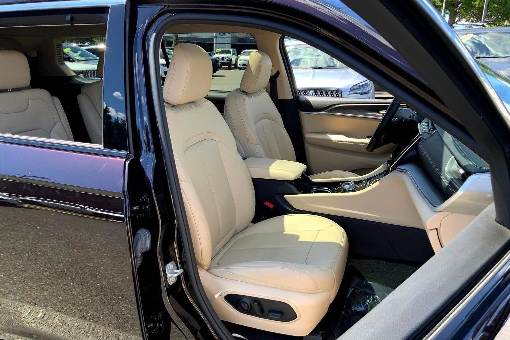 used 2022 Jeep Grand Cherokee L car, priced at $33,990