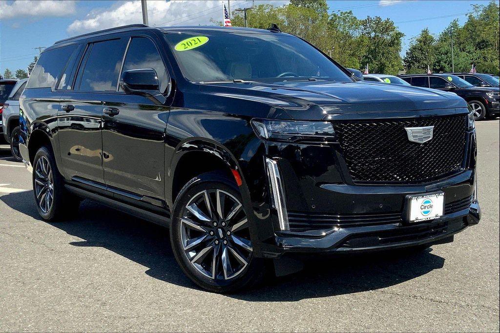 used 2021 Cadillac Escalade ESV car, priced at $63,990