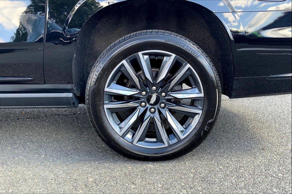 used 2021 Cadillac Escalade ESV car, priced at $63,990