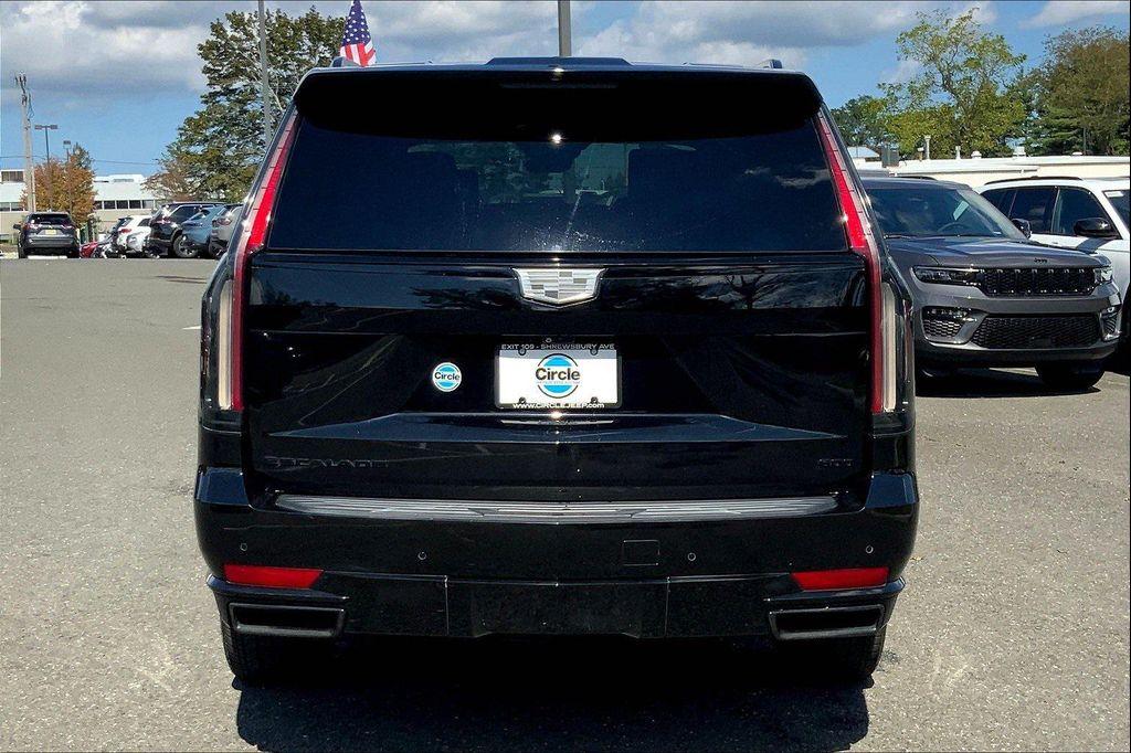 used 2021 Cadillac Escalade ESV car, priced at $63,990