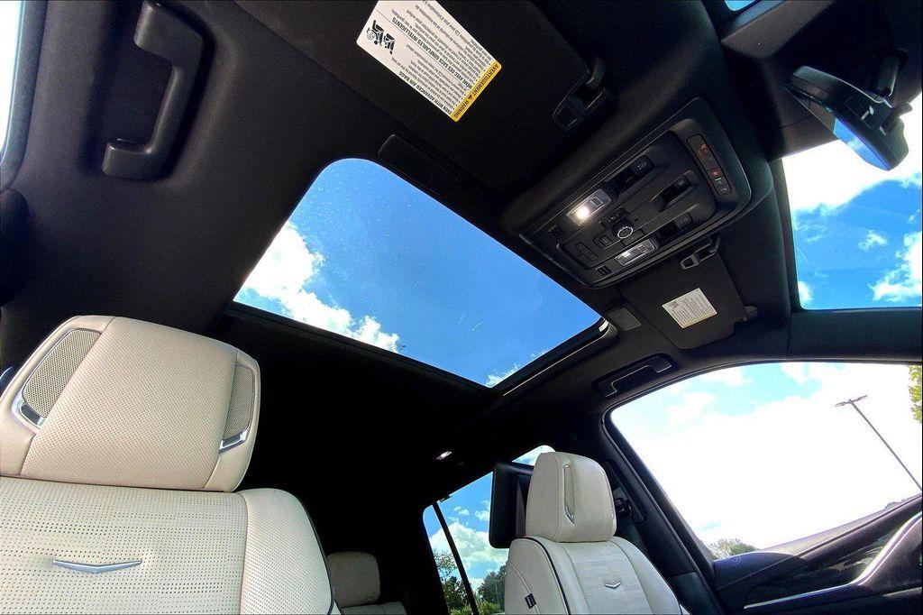 used 2021 Cadillac Escalade ESV car, priced at $63,990