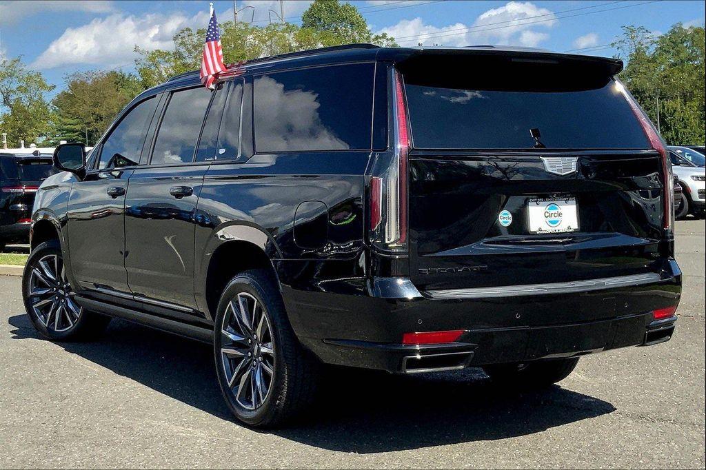 used 2021 Cadillac Escalade ESV car, priced at $63,990