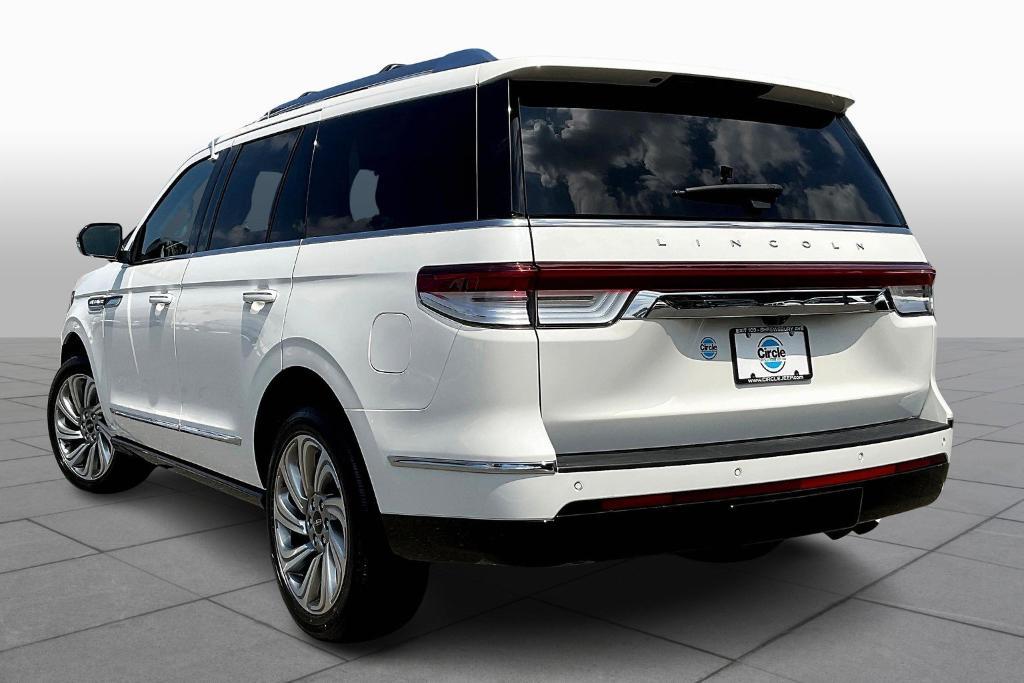 used 2022 Lincoln Navigator car, priced at $63,990