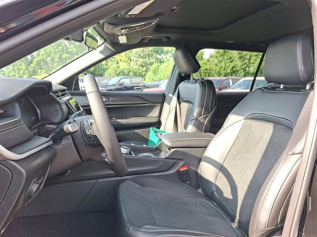 new 2025 Jeep Grand Cherokee L car, priced at $46,493