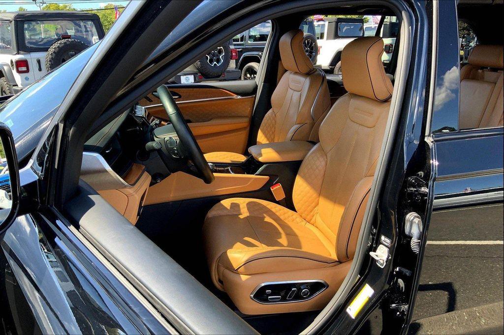 used 2023 Jeep Grand Cherokee car, priced at $41,490