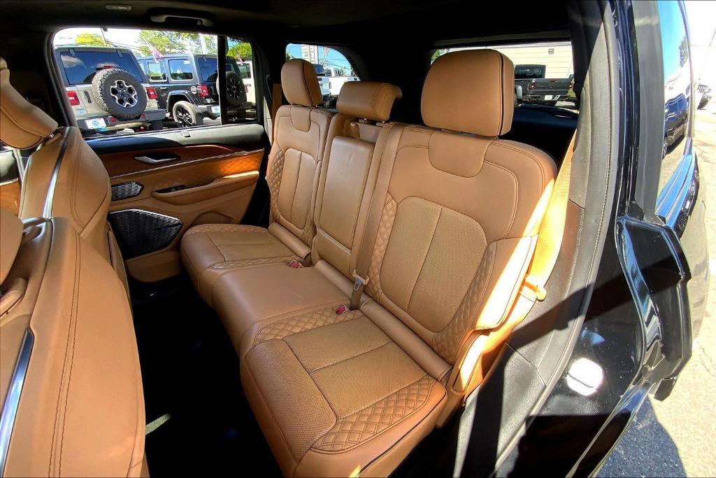 used 2023 Jeep Grand Cherokee car, priced at $41,990