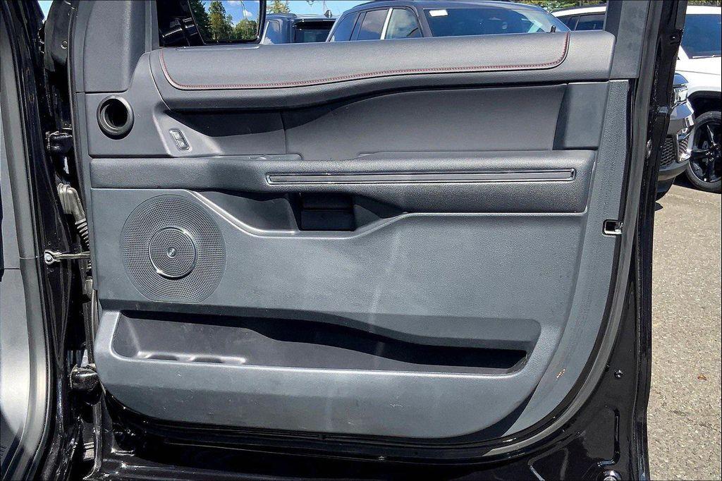 used 2022 Ford Expedition car, priced at $51,990